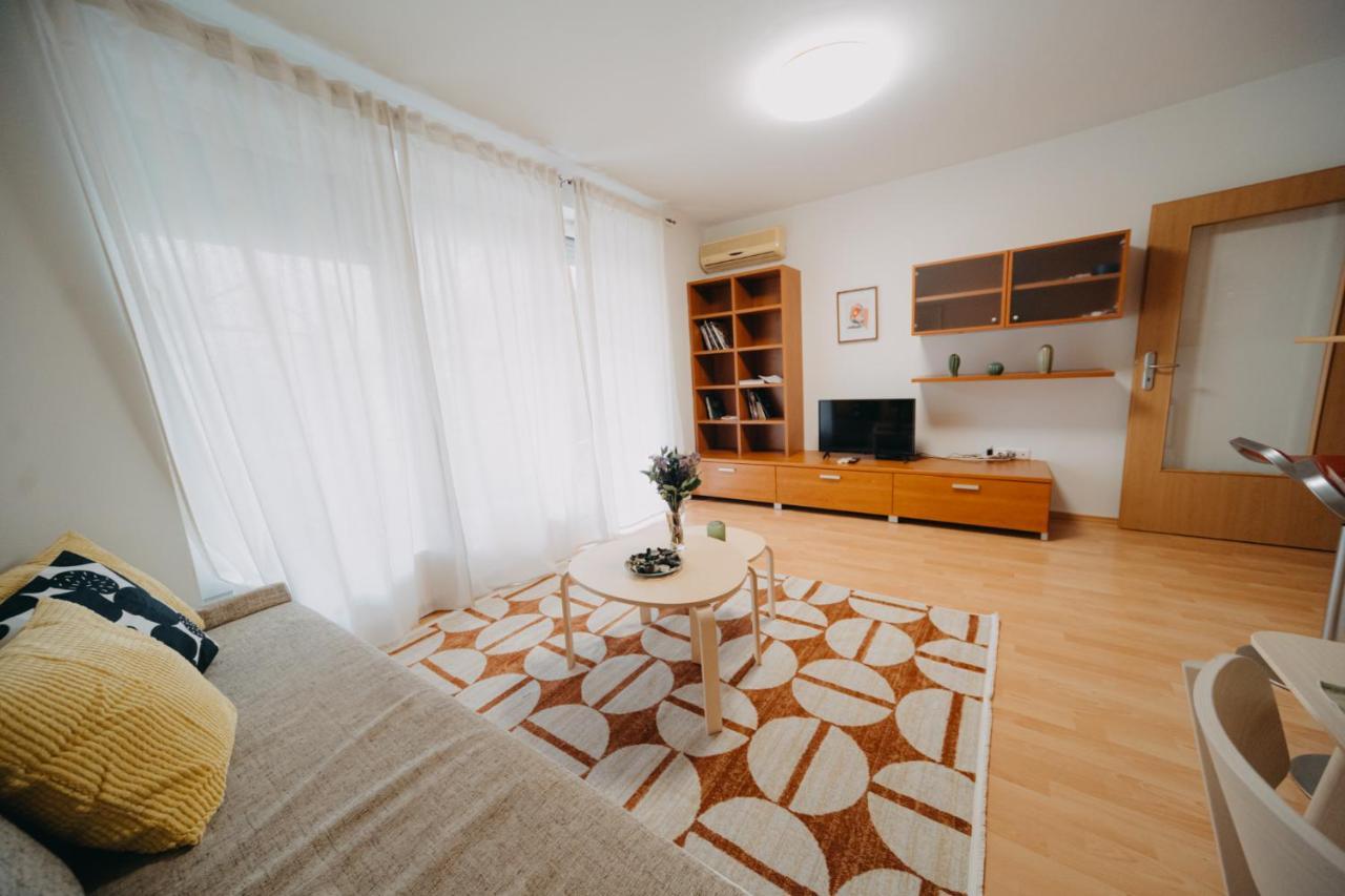 Orangehomes One Bedroom Art Apartment Budapest Eksteriør billede