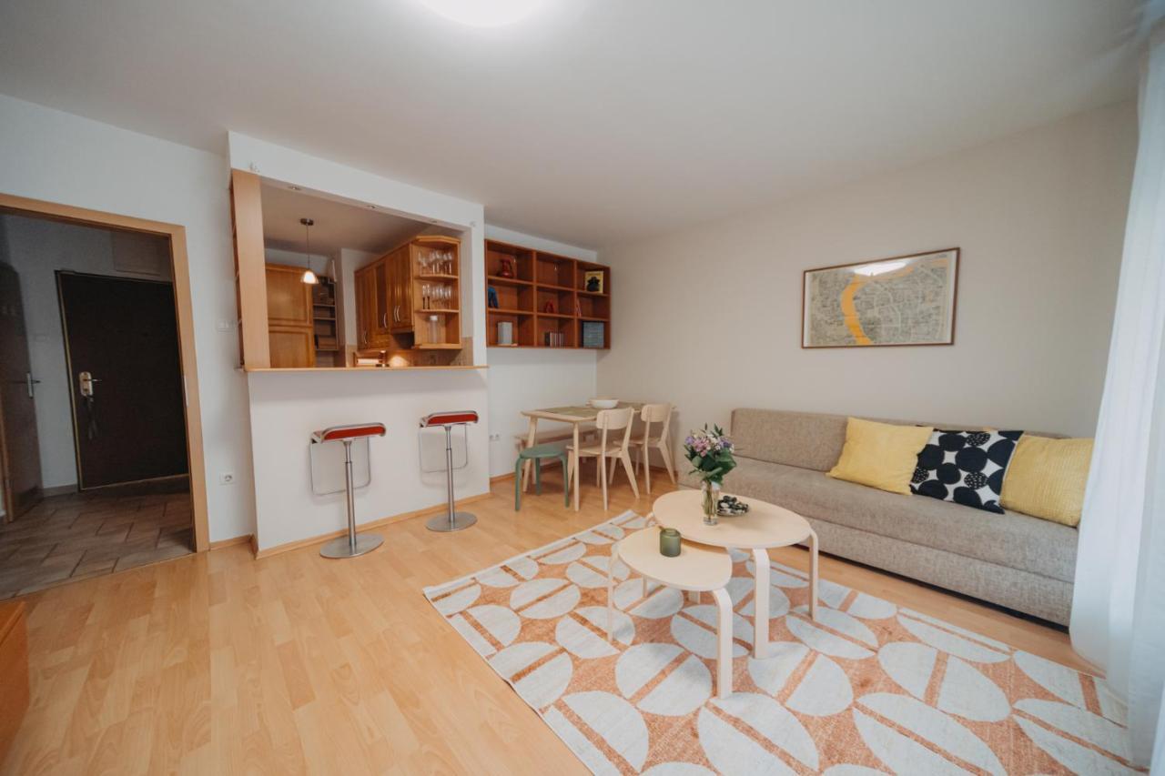 Orangehomes One Bedroom Art Apartment Budapest Eksteriør billede