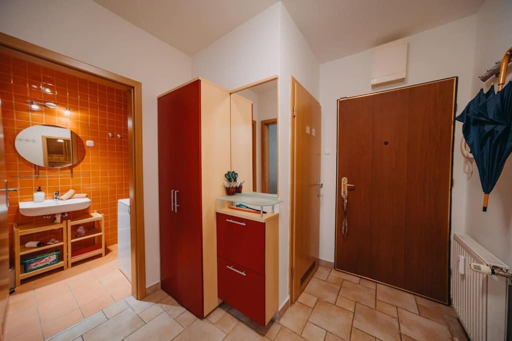 Orangehomes One Bedroom Art Apartment Budapest Eksteriør billede
